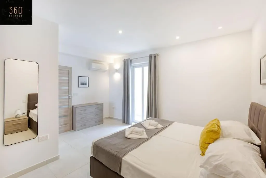 Stunning 3Br Penthouse, Opposite The Harbour By 360 Estates Apartment Pieta 0*,  Malta